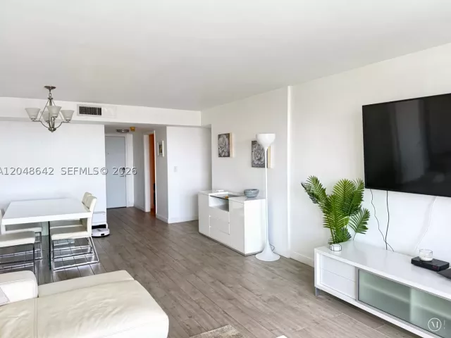 Квартира в аренду номер1607 - фото 8910127