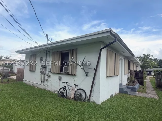 Продажа дома по адресу 1258 NE 109th St - фото 8875996