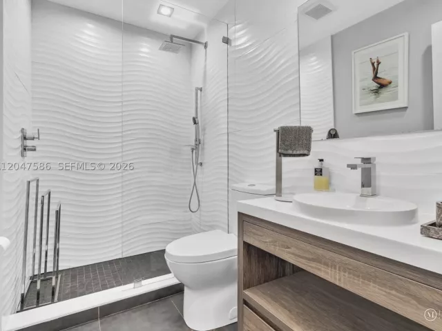 Продажа дома по адресу 4224 SW 148th Pl - фото 8876504