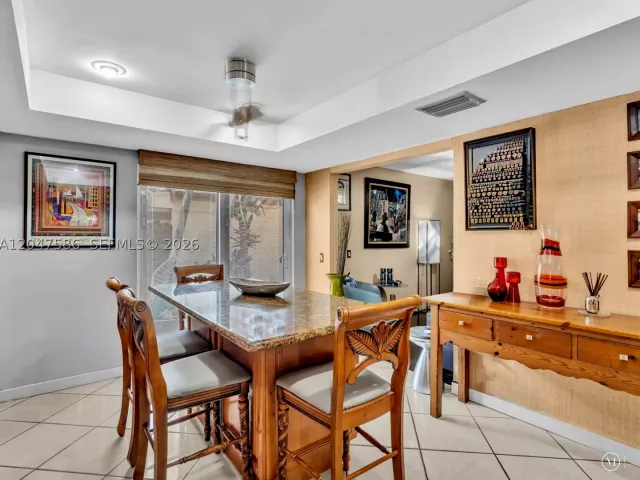 Продажа дома по адресу 4224 SW 148th Pl - фото 8876506