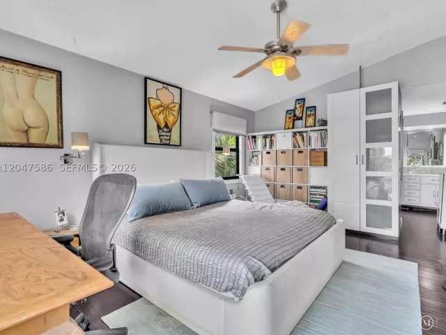 Продажа дома по адресу 4224 SW 148th Pl - фото 8876511