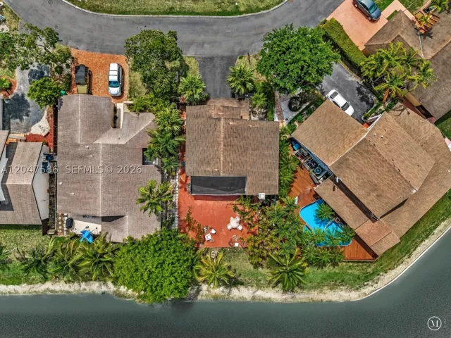 Продажа дома по адресу 4224 SW 148th Pl - фото 9344438