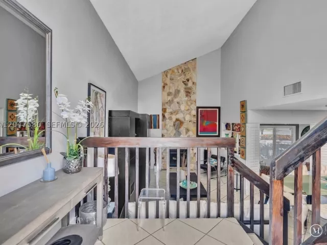 Продажа дома по адресу 4224 SW 148th Pl - фото 8876497