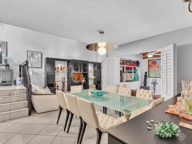 Продажа дома по адресу 4224 SW 148th Pl - фото 8876499