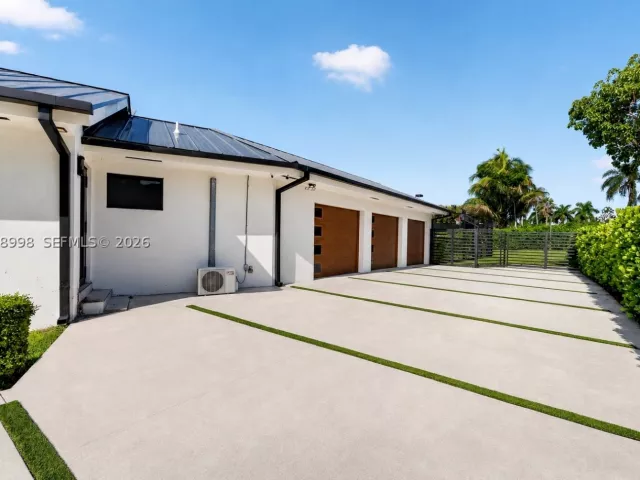 Продажа дома по адресу 10506 SW 89 Place - фото 8896871