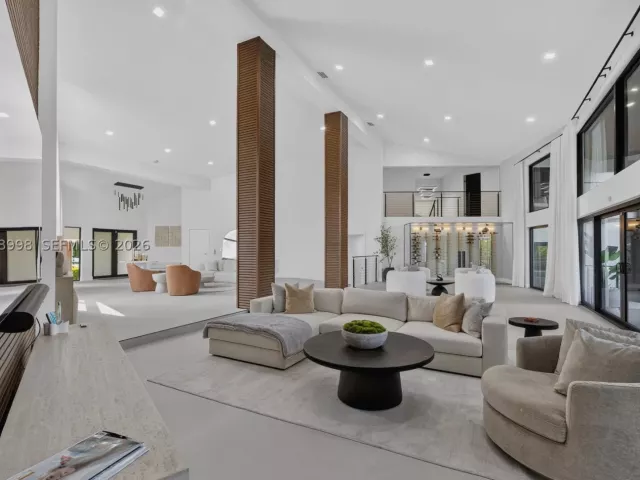 Продажа дома по адресу 10506 SW 89 Place - фото 8896878