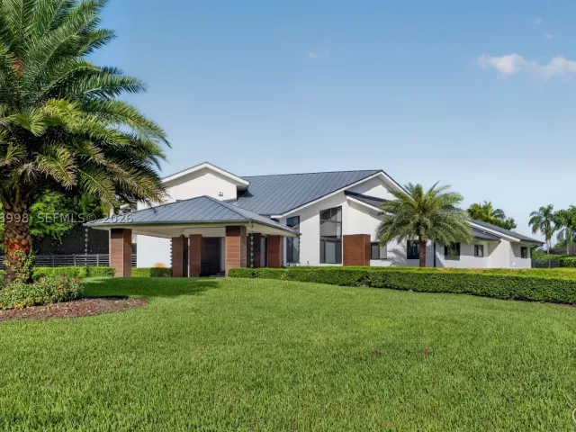 Продажа дома по адресу 10506 SW 89 Place - фото 8896864