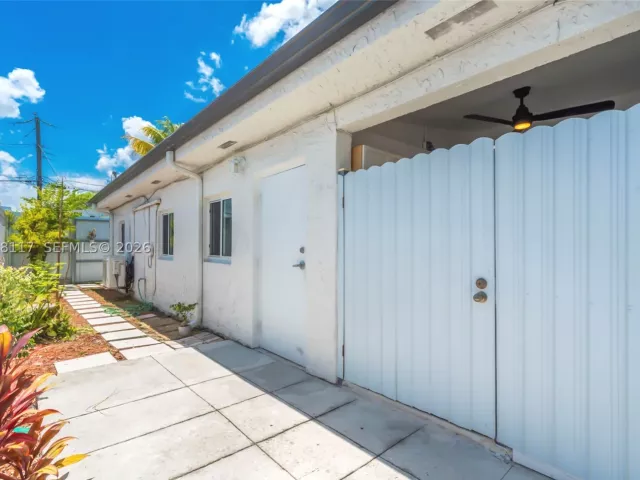 Продажа дома по адресу 114 SW SW 57th Ct - фото 8978296