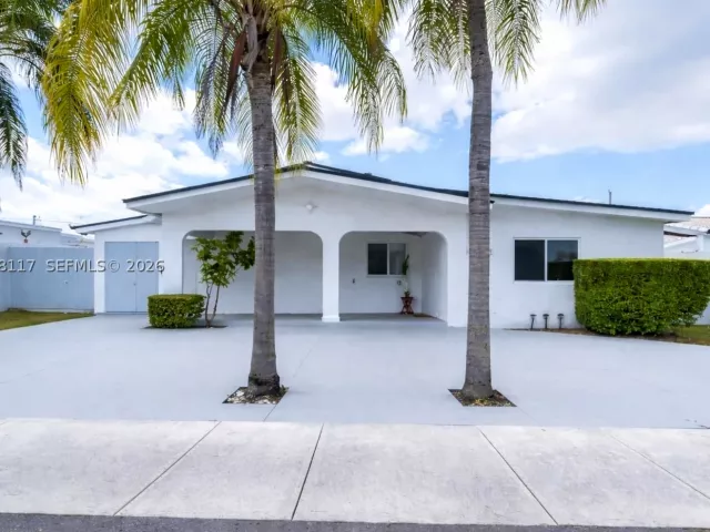 Продажа дома по адресу 114 SW SW 57th Ct - фото 8978274