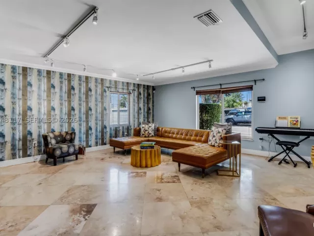 Продажа дома по адресу 114 SW SW 57th Ct - фото 8978278