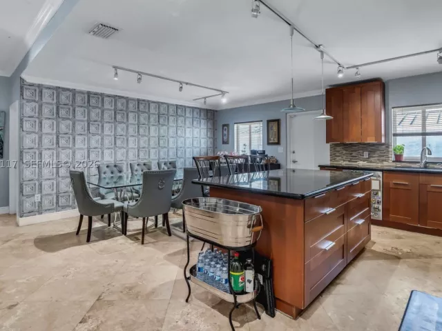 Продажа дома по адресу 114 SW SW 57th Ct - фото 8978279