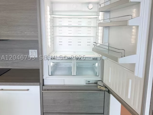 Продажа квартиры # - фото 8878112