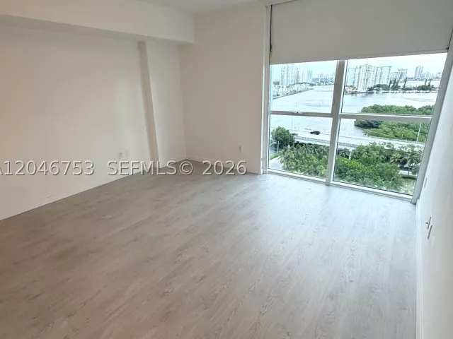 Продажа квартиры # - фото 9151787