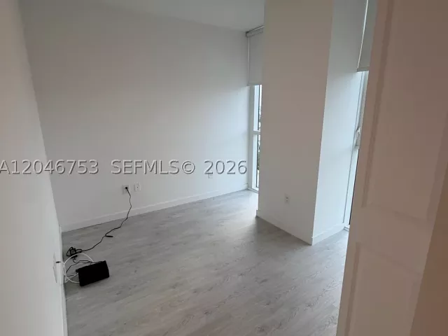 Продажа квартиры # - фото 9151803