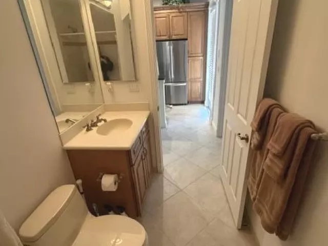 Продажа дома по адресу 8288 NW 9th Avenue - фото 9359351
