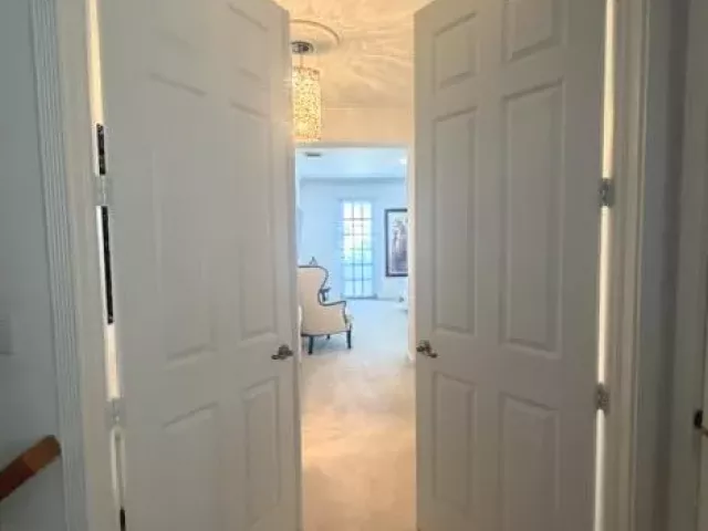 Продажа дома по адресу 8288 NW 9th Avenue - фото 9359359