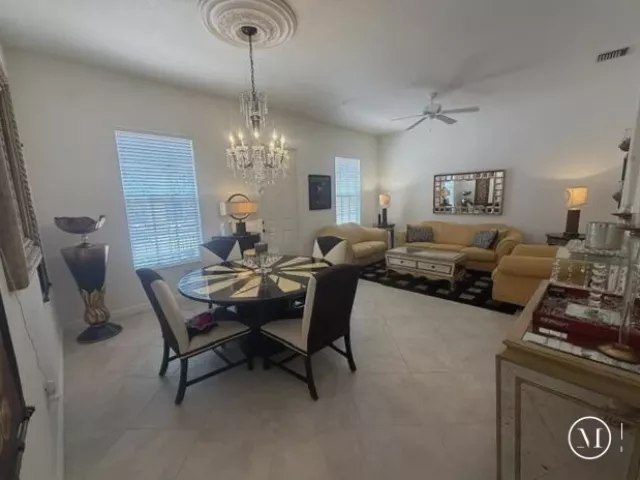 Продажа дома по адресу 8288 NW 9th Avenue - фото 9359342
