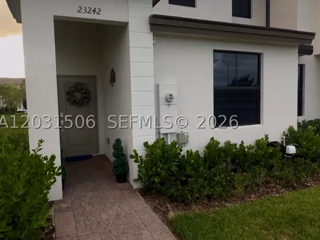Продажа дома по адресу 23242 SW 127th Ct - фото 8878078