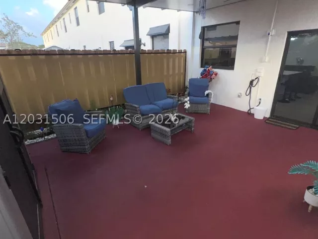 Продажа дома по адресу 23242 SW 127th Ct - фото 8878097