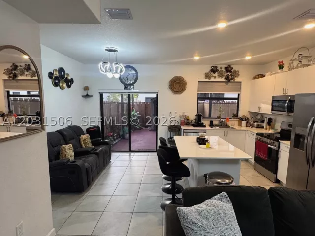 Продажа дома по адресу 23242 SW 127th Ct - фото 8878081