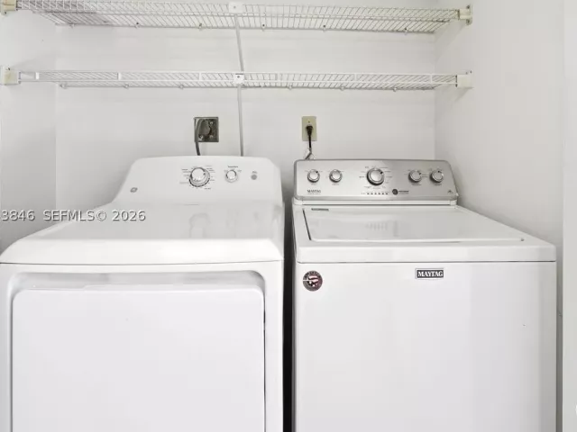 Продажа дома по адресу 10528 SW 69th Ter - фото 8916682