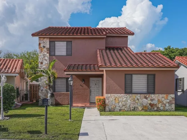 Продажа дома по адресу 10528 SW 69th Ter - фото 8916668