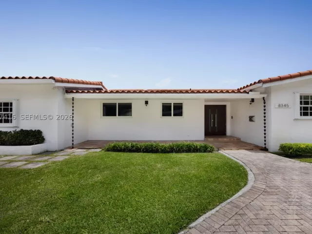 Продажа дома по адресу 8345 SW 90th St - фото 8917811