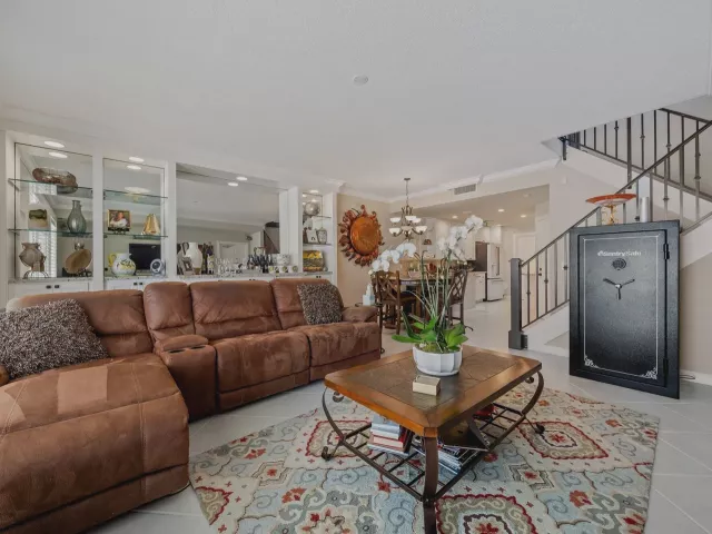 Продажа дома по адресу 2117 Tigris Drive - фото 8878068