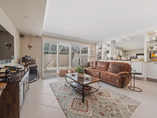 Продажа дома по адресу 2117 Tigris Drive - фото 8878064