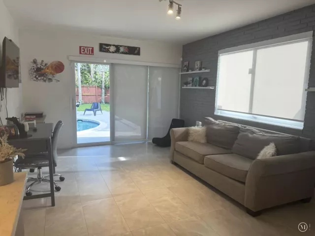 Продажа дома по адресу 5424 Garfield Street - фото 8877901