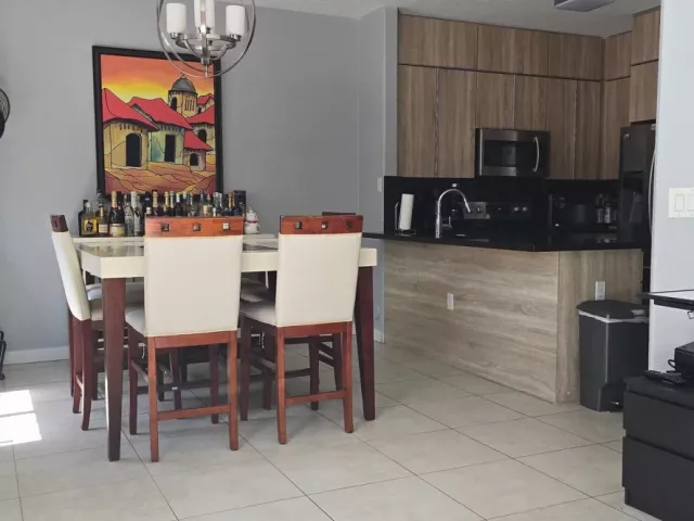 Продажа дома по адресу 4420 SW 163rd Ct - фото 8913918