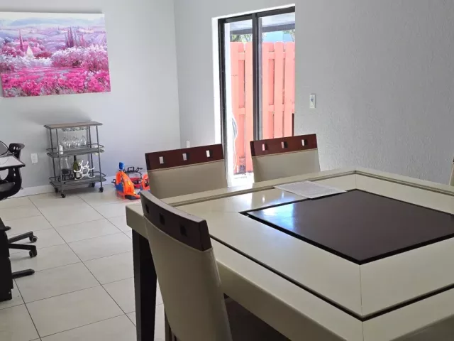 Продажа дома по адресу 4420 SW 163rd Ct - фото 8913920