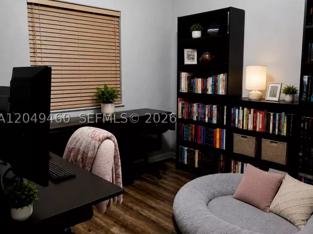 Продажа дома по адресу 4420 SW 163rd Ct - фото 8913921