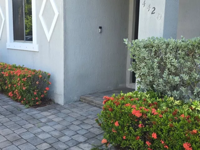 Продажа дома по адресу 4420 SW 163rd Ct - фото 8913896