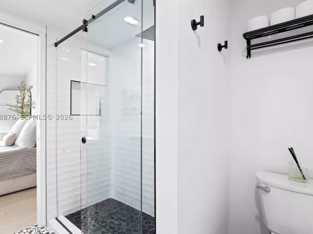 Продажа дома по адресу 10211 SW 77th Ct - фото 9301741