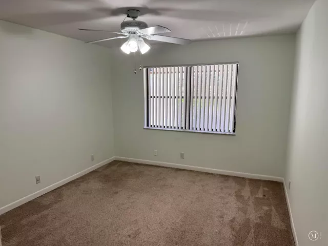 Продажа дома по адресу 5644 Santiago Circle - фото 9362327