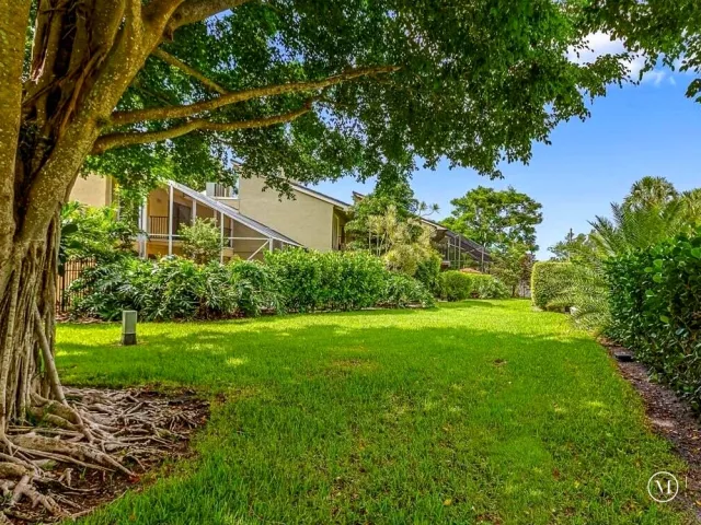 Продажа дома по адресу 5644 Santiago Circle - фото 9362332