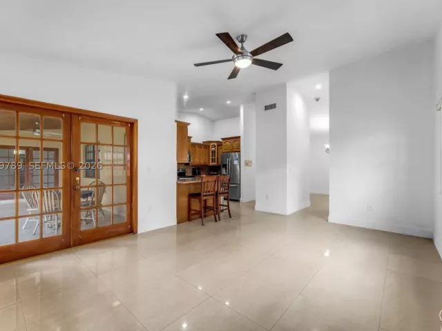 Продажа дома по адресу 3730 SW 136th Ct - фото 8886979