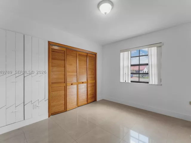 Продажа дома по адресу 3730 SW 136th Ct - фото 8886986
