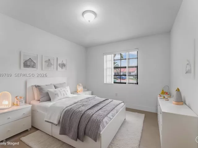 Продажа дома по адресу 3730 SW 136th Ct - фото 8886988
