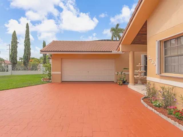 Продажа дома по адресу 3730 SW 136th Ct - фото 8886971