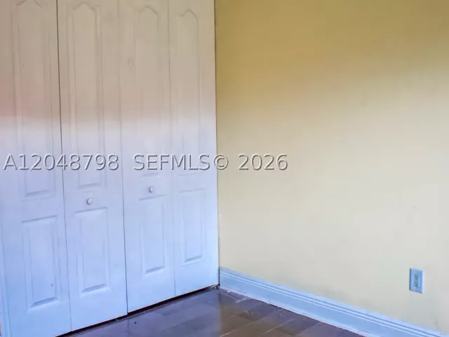 Продажа дома по адресу 16102 NW 22nd St - фото 8899130