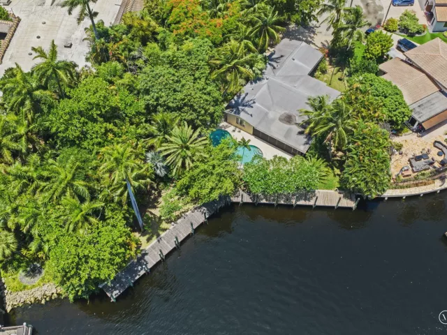 Продажа дома по адресу 2151 SW 23rd Terrace - фото 8919063