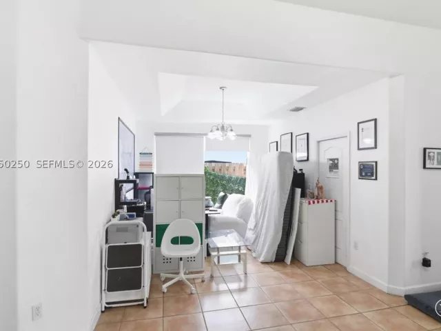 Продажа дома по адресу 14623 SW 11th St - фото 8917798