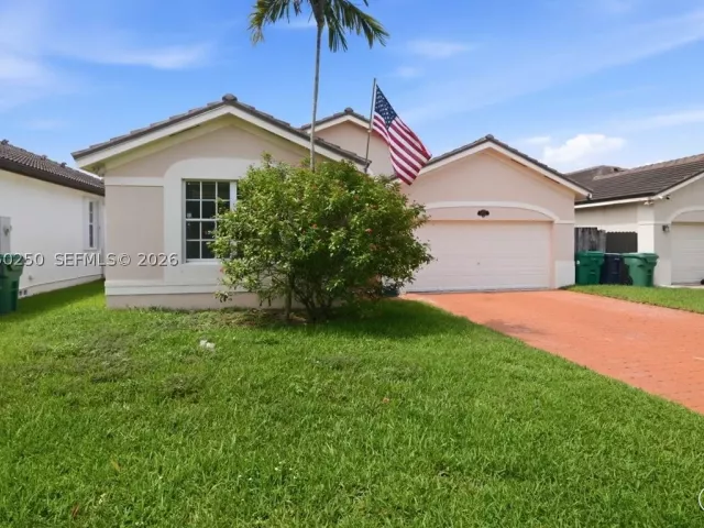 Продажа дома по адресу 14623 SW 11th St - фото 8917789