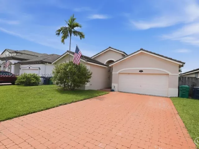 Продажа дома по адресу 14623 SW 11th St - фото 8917790