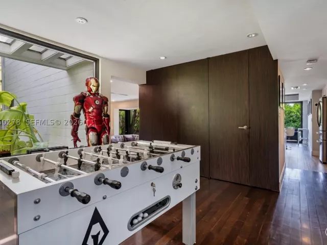 Продажа дома по адресу 1548 Biarritz Dr - фото 8897104