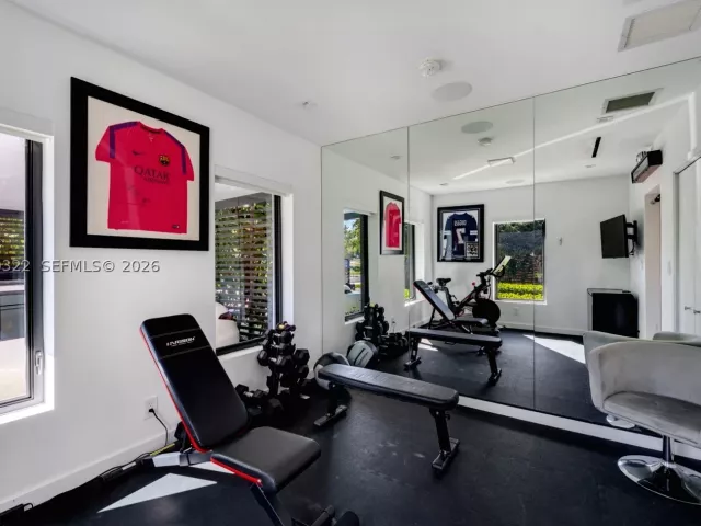 Продажа дома по адресу 771 Fairway Dr - фото 9264486