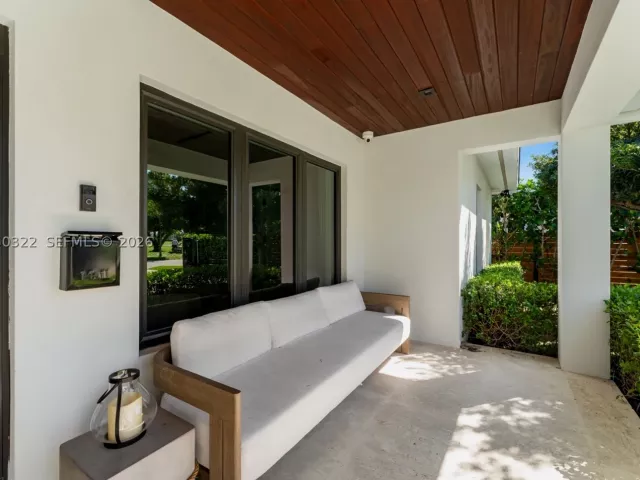 Продажа дома по адресу 771 Fairway Dr - фото 9264506