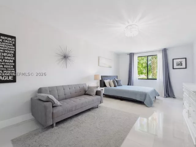 Продажа дома по адресу 471 SW 30th Rd - фото 8880329